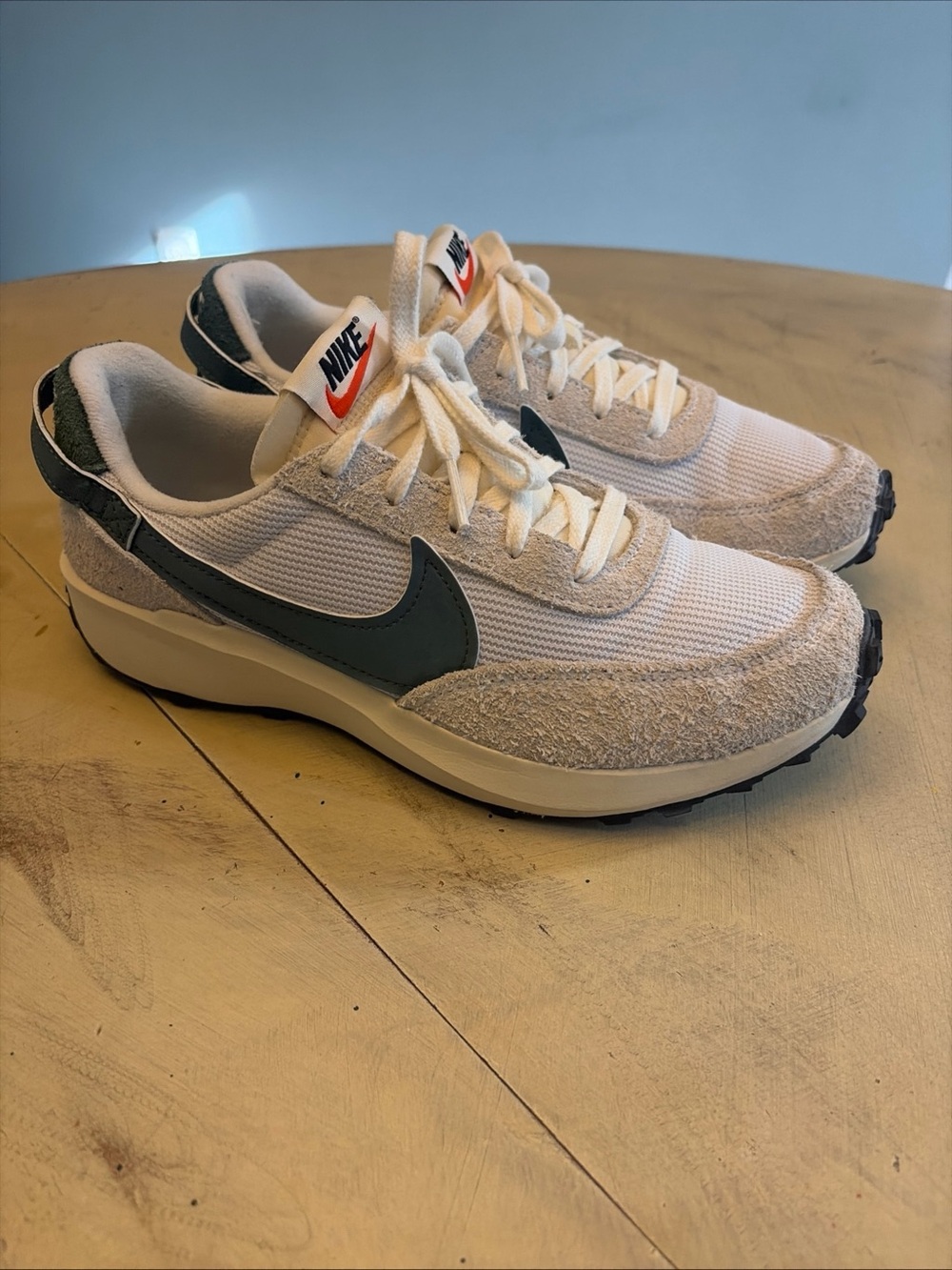 Nike Women’s Waffle Debut Vintage 'White Vintage Green' DX2931-101 Size 8.5US